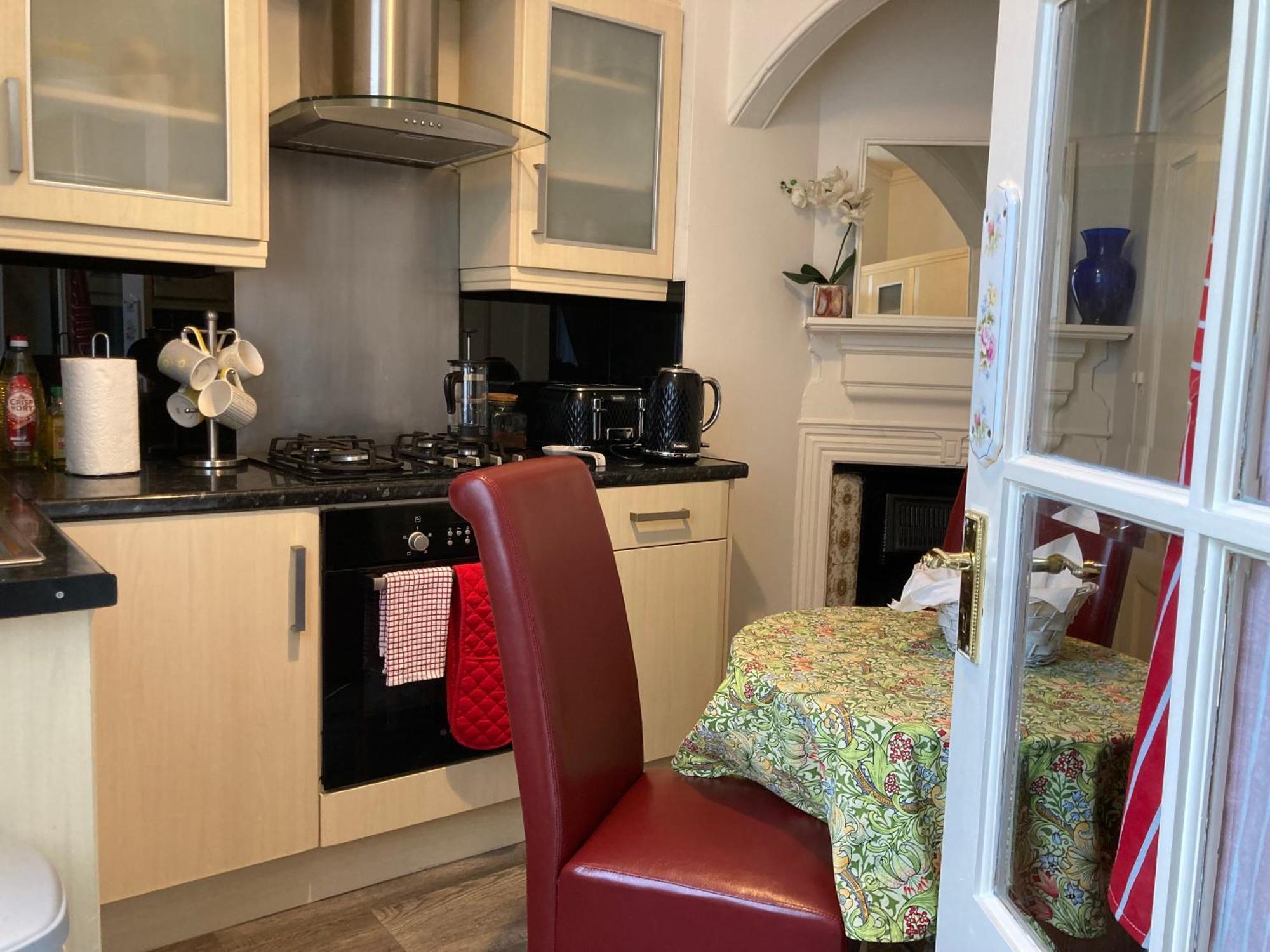 Mountroyal Victorian Self Catering 2 *